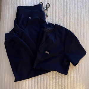 Figs scrubs